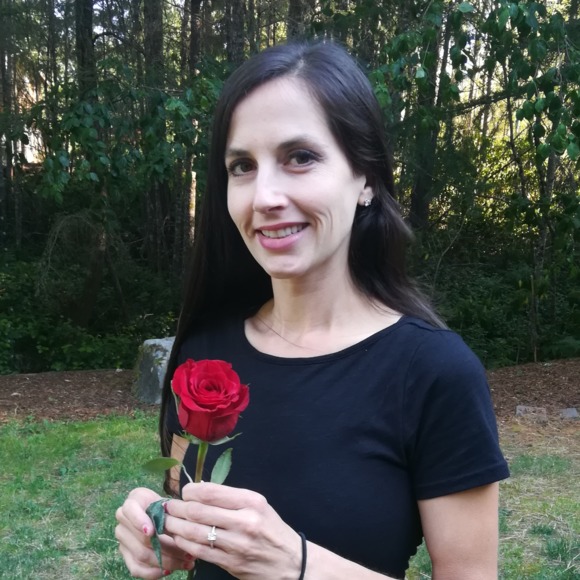 Meet your Posher, Melissa - Picture 1 of 1